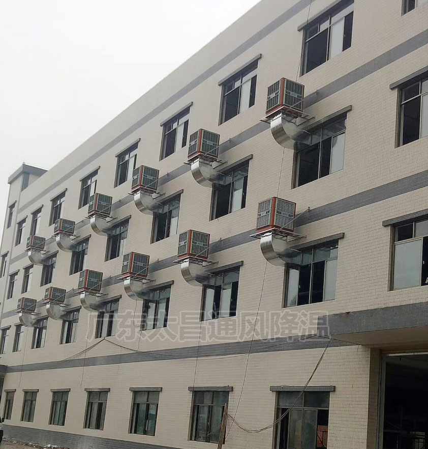 潤(rùn)東方環(huán)?？照{(diào) 實(shí)力打造省電廠房通風(fēng)降溫