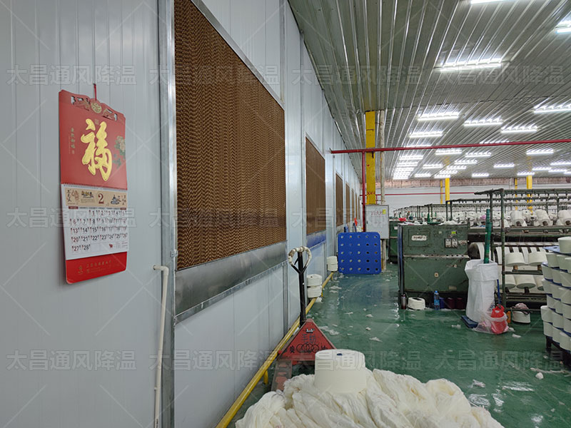 包裝廠該怎么通風(fēng)降溫？這三款設(shè)備你一定要知道！
